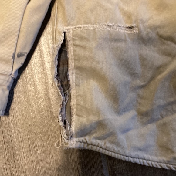 CARHARTT SHIRT | L - Picture 7 of 14